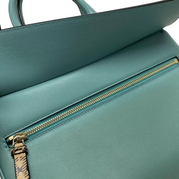Auth Salvatore Ferragamo Studio Bag Small DH-21H159 Light Blue Leather Handbag - Picture 12 of 16